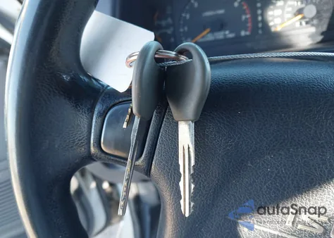 1996 Isuzu Rodeo S/Ls z USA, uszkodzony, nr VIN 4S2CK58V7T4345175